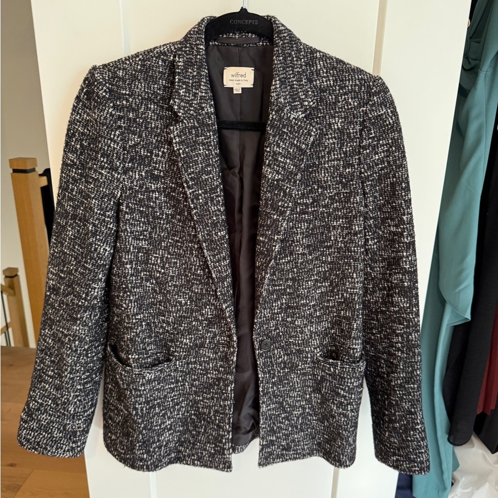 Aritzia Wilfred Wool Blazer size 2
